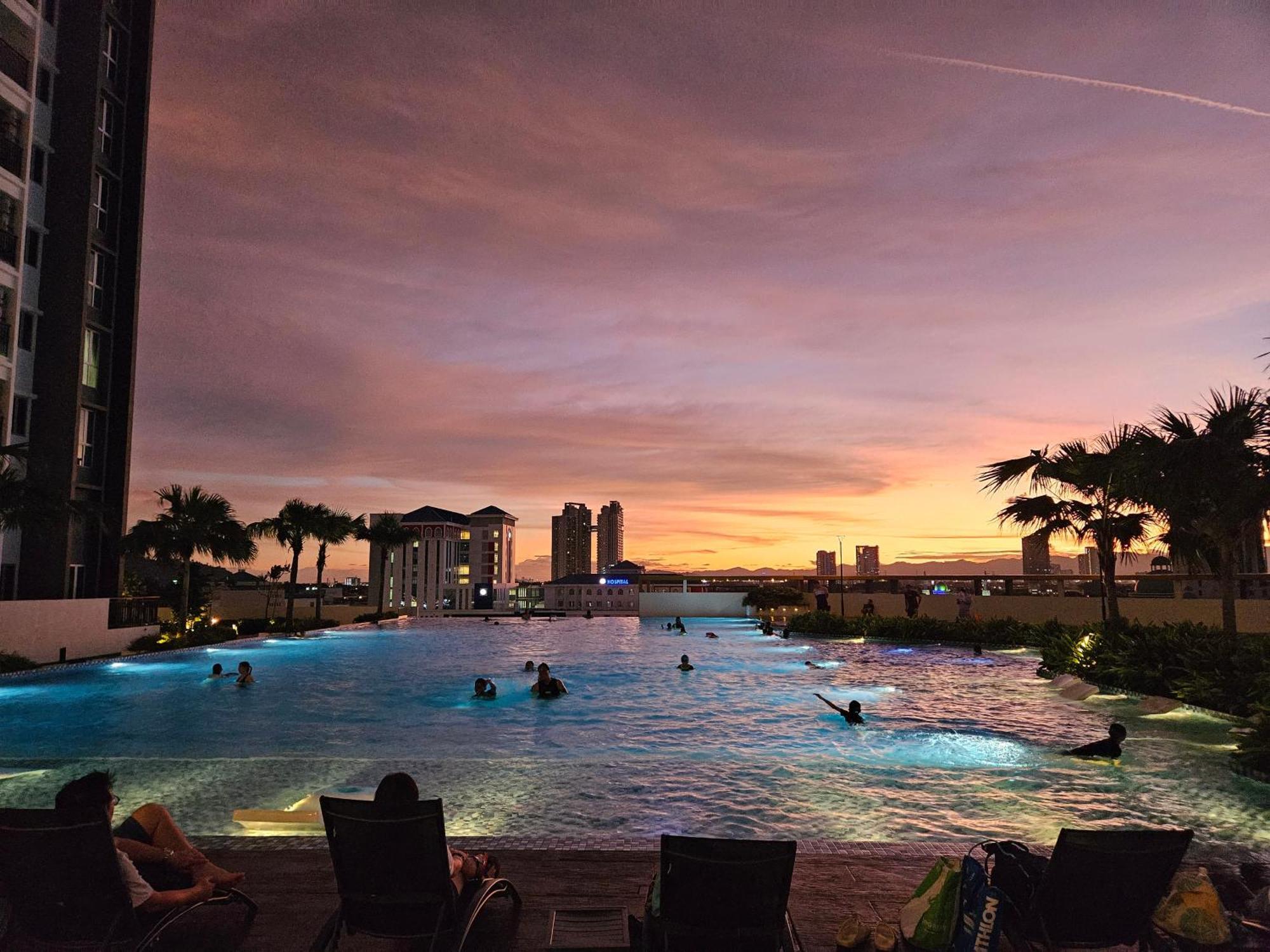 Metropol Serviced Apartment At Bukit Mertajam, Pulau Pinang Zewnętrze zdjęcie